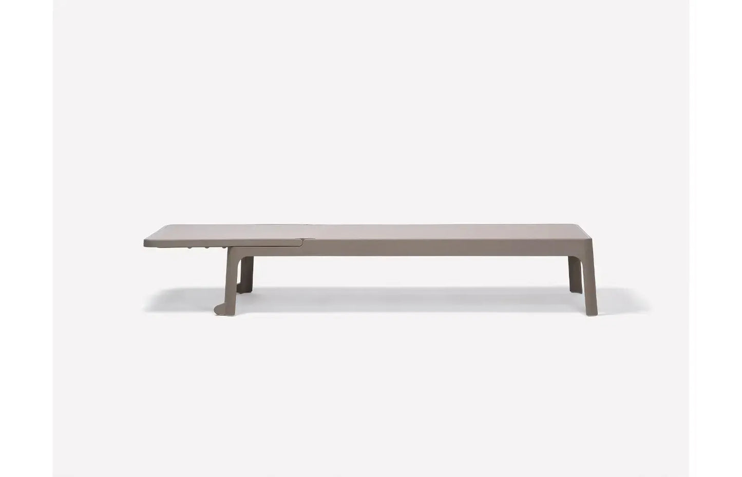 Plano Lounger-Contract Furniture Store for hospitality, leisure & commercial projects