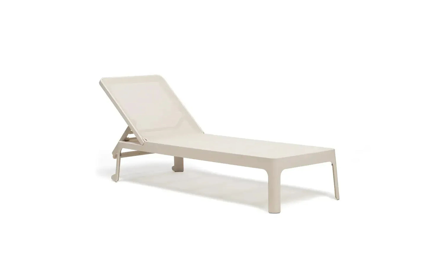 Plano Lounger-Contract Furniture Store for hospitality, leisure & commercial projects
