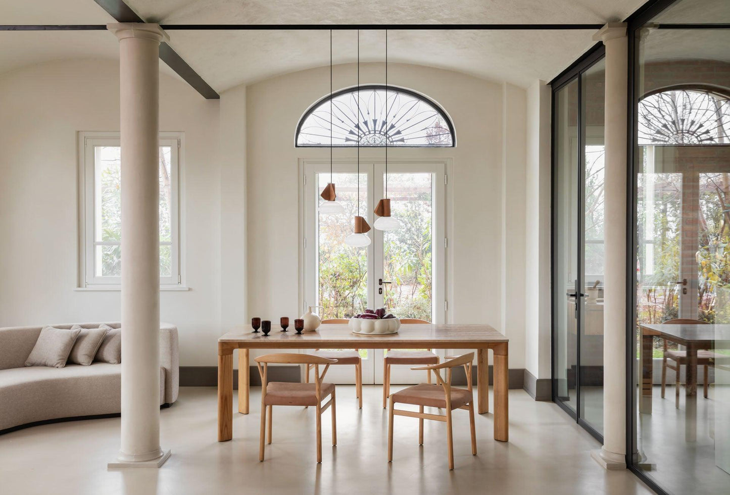 Planum Dining Table-Contract Furniture Store for hospitality, leisure & commercial projects