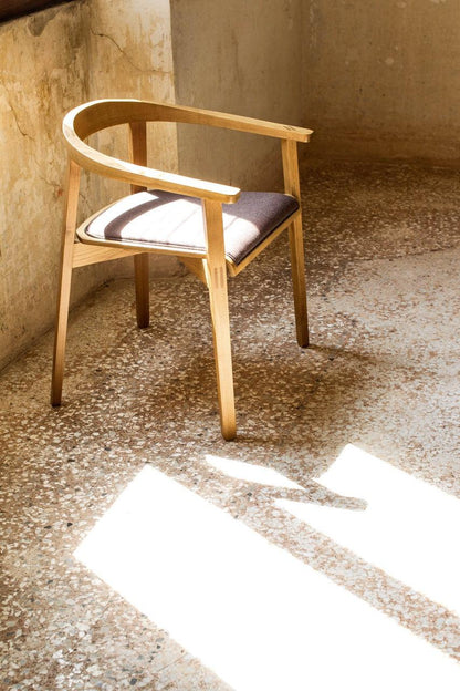 Plug 2001 PO Armchair-Contract Furniture Store for hospitality, leisure & commercial projects