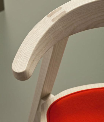 Plug 2001 SE Side Chair-Contract Furniture Store for hospitality, leisure & commercial projects