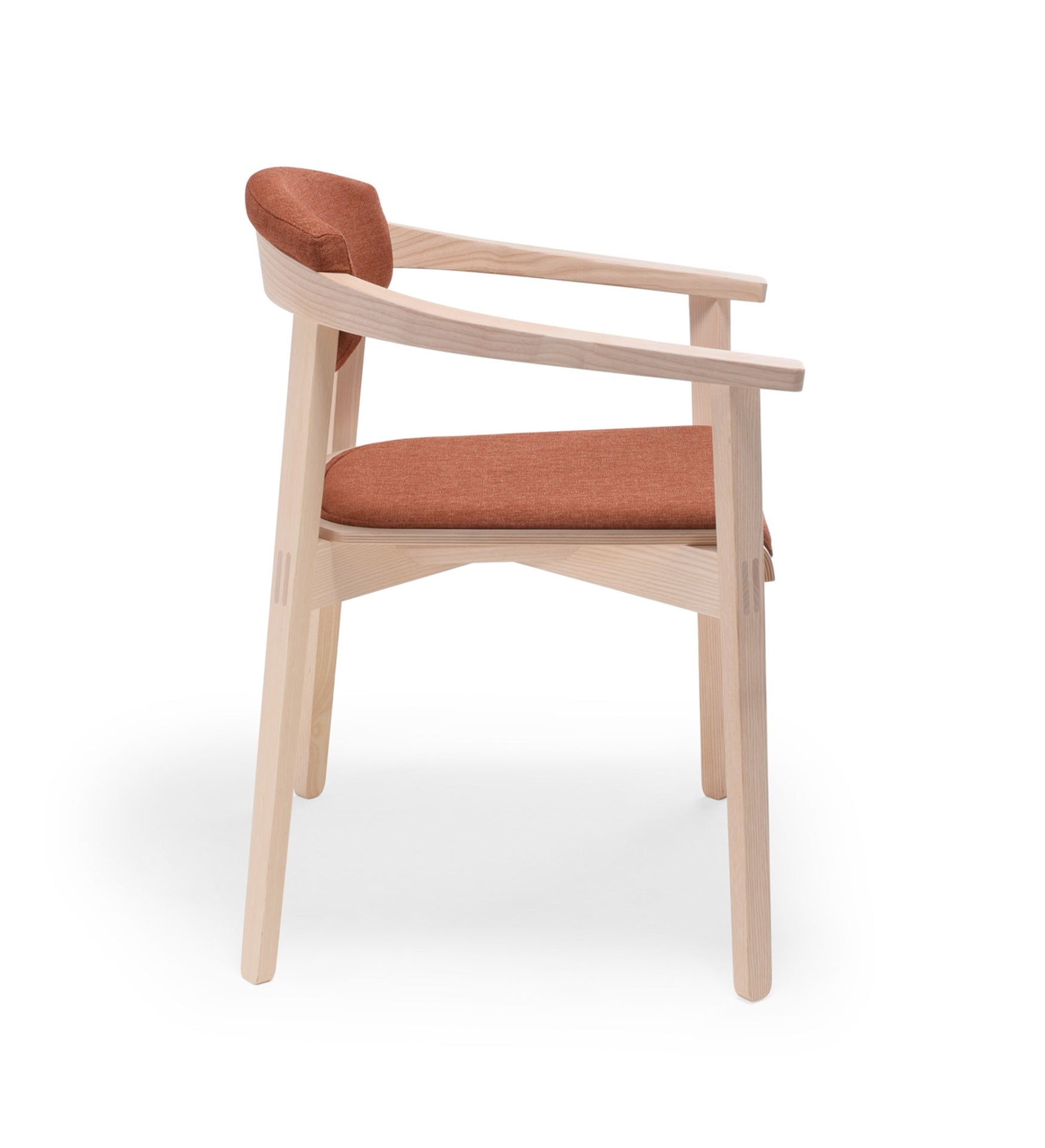 Plug 2052 PO Armchair-Contract Furniture Store for hospitality, leisure & commercial projects