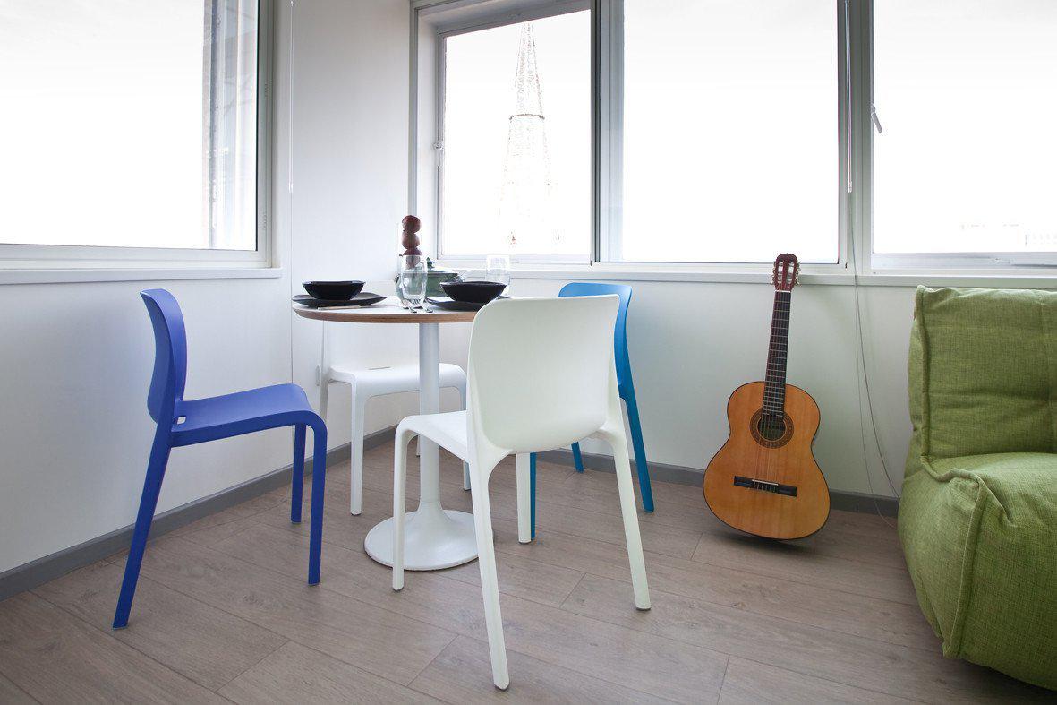Pop Side Chair