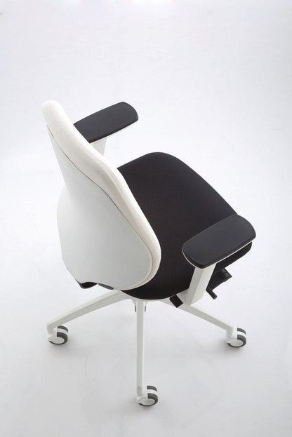 Pratica Task Chair