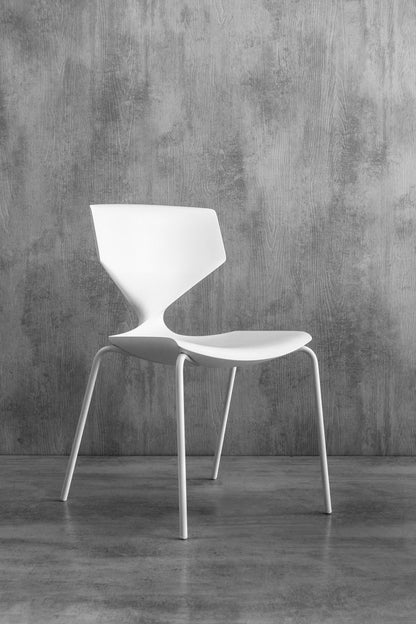 Quo 910 Side Chair