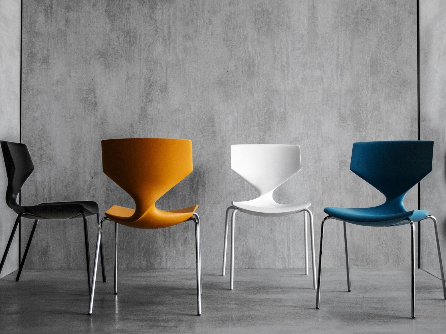 Quo 910 Side Chair