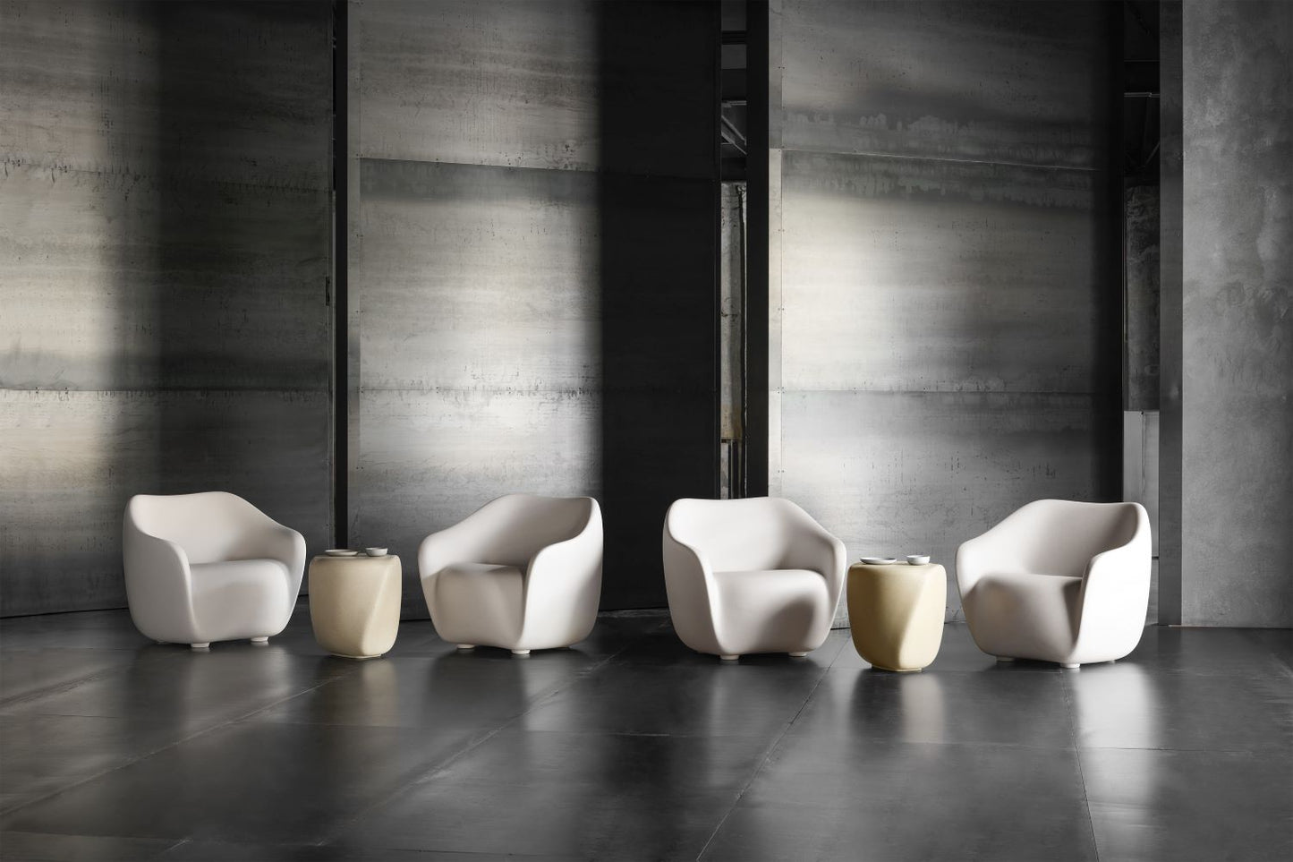 Reborn Chair-Contract Furniture Store for hospitality, leisure & commercial projects