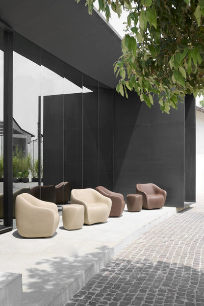 Reborn Chair-Contract Furniture Store for hospitality, leisure & commercial projects