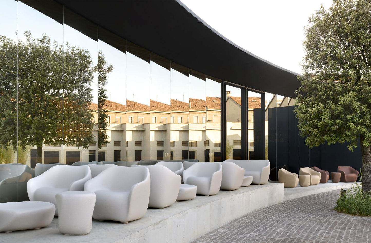 Reborn Chair-Contract Furniture Store for hospitality, leisure & commercial projects