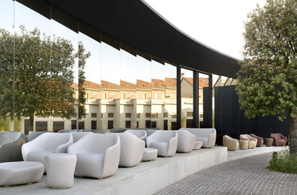 Reborn Chair-Contract Furniture Store for hospitality, leisure & commercial projects