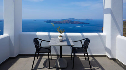 Remind 3735 Armchair-Contract Furniture Store for hospitality, leisure & commercial projects