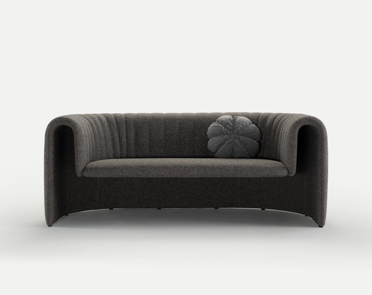 Remnant Sofa-Contract Furniture Store for hospitality, leisure & commercial projects