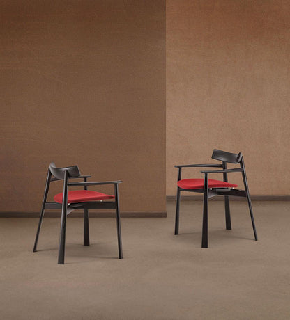 Remo 2204 Armchair-Contract Furniture Store for hospitality, leisure & commercial projects