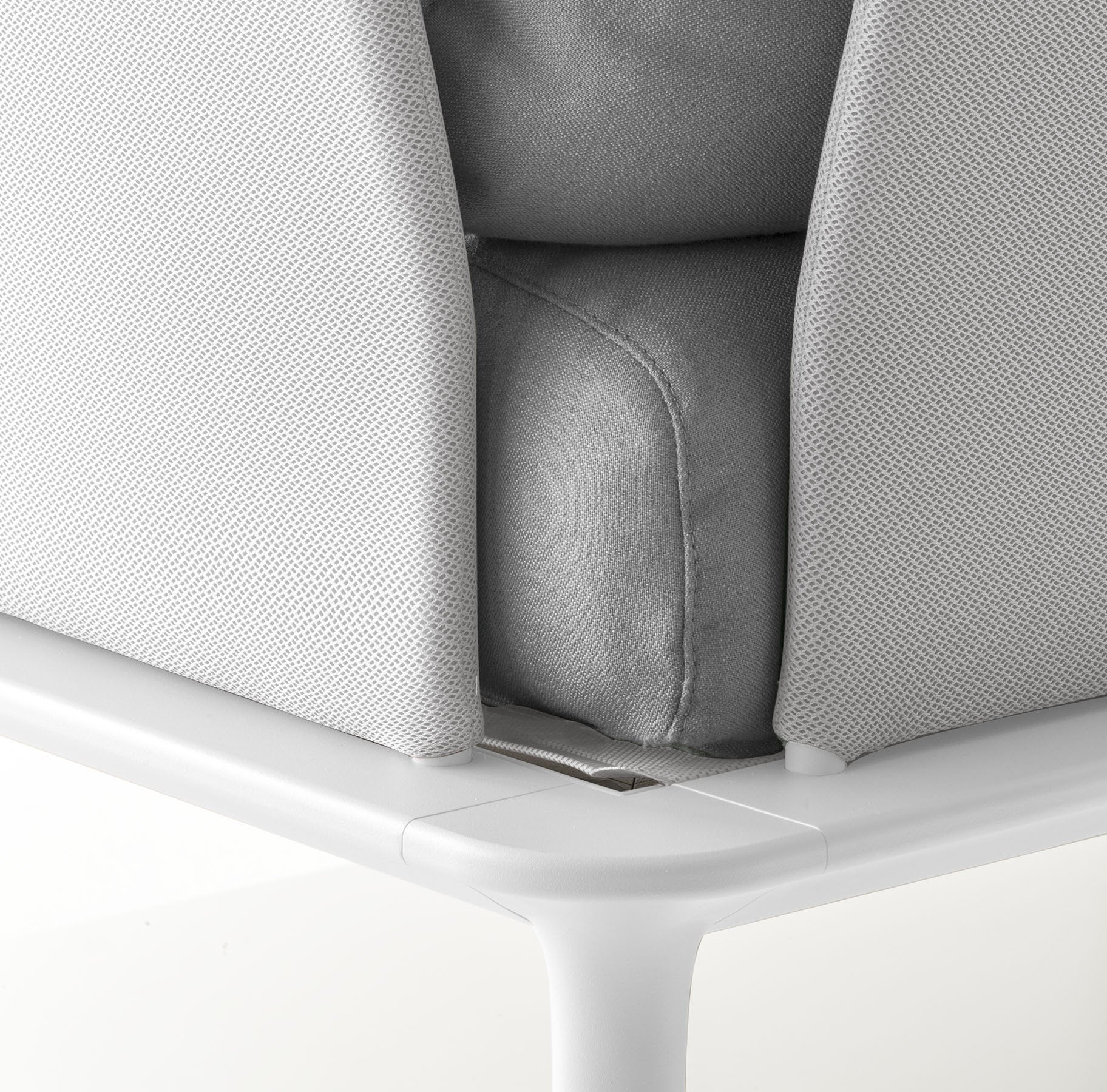 Reva Lounge Chair