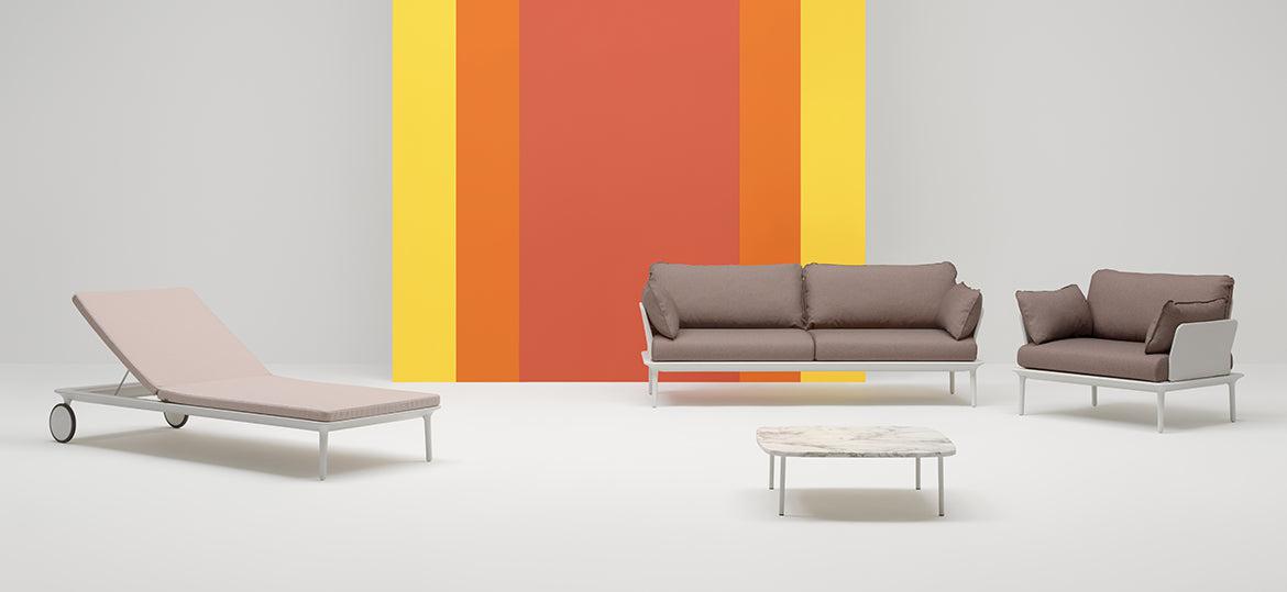 Reva Lounger