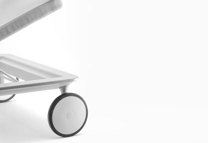 Reva Lounger
