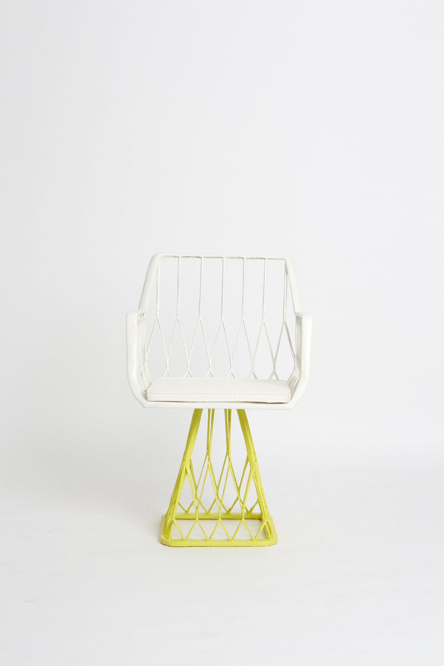 Rhombus 105 Armchair-Contract Furniture Store for hospitality, leisure & commercial projects