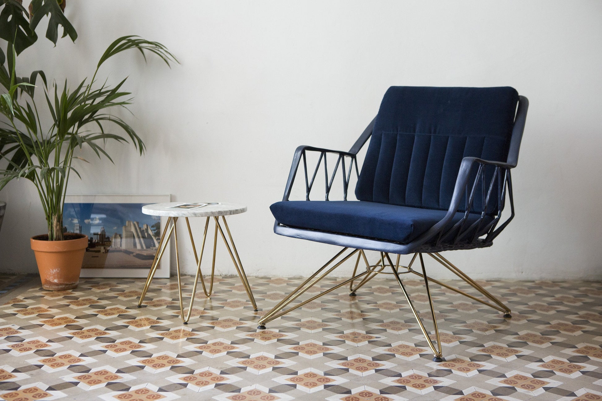 Rhombus 106 Lounge Chair-Contract Furniture Store for hospitality, leisure & commercial projects