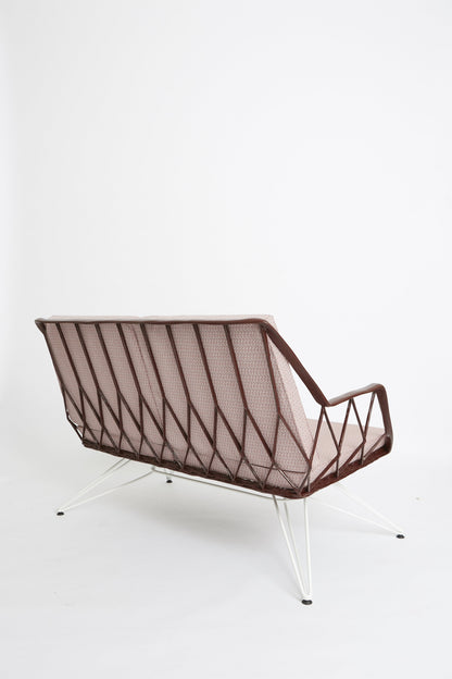 Rhombus 107c Sofa