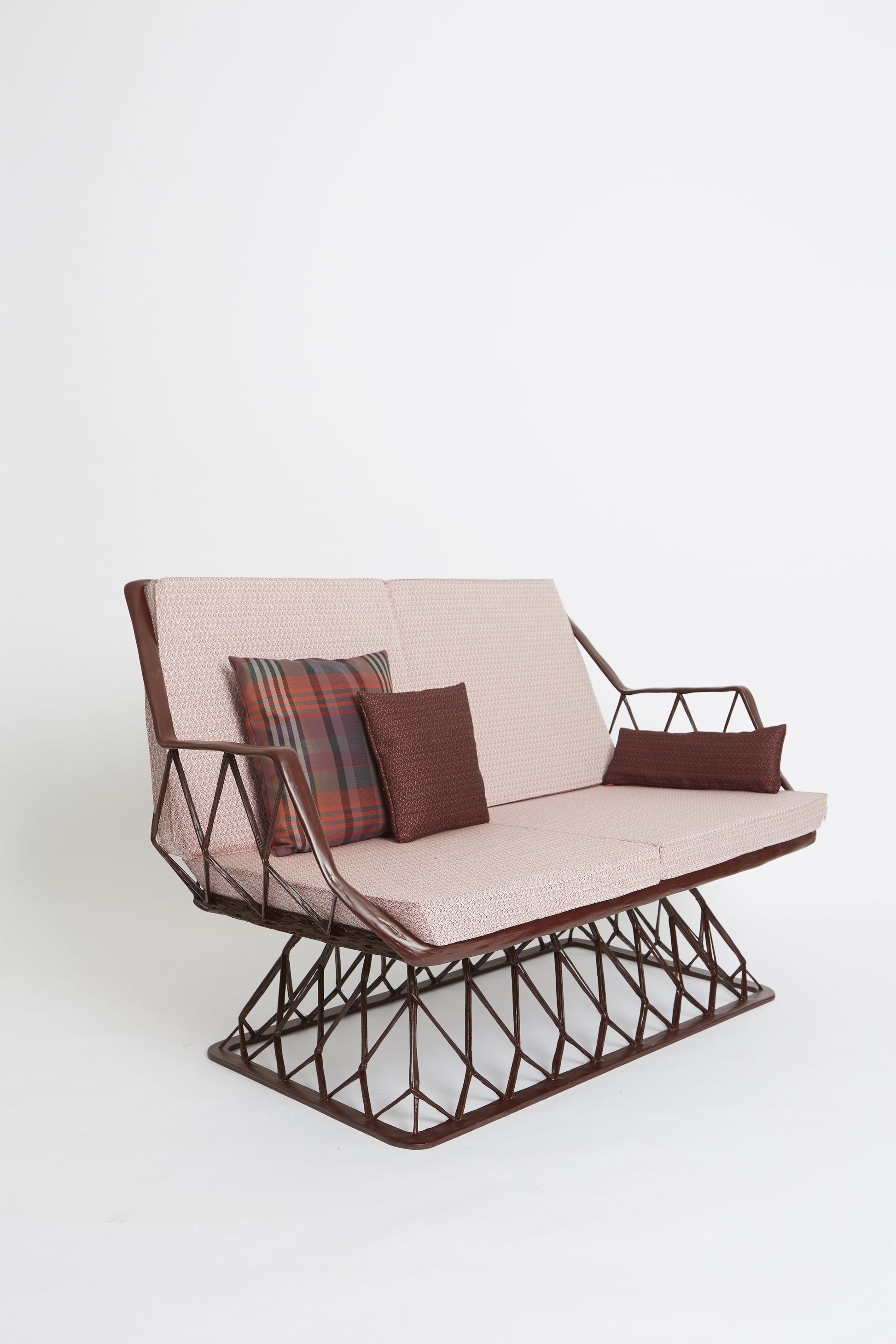 Rhombus 107c Sofa