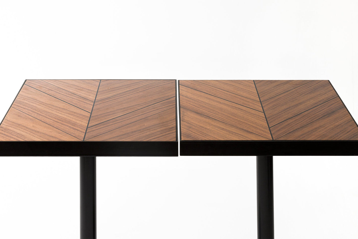 Ring W Dining Table-Contract Furniture Store for hospitality, leisure & commercial projects