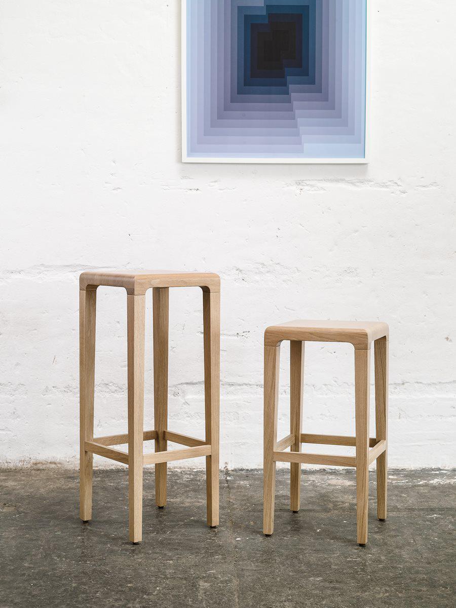 Rioja High Stool