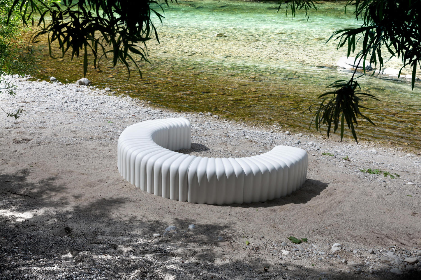 River Snake 903 Pouf-Contract Furniture Store for hospitality, leisure & commercial projects