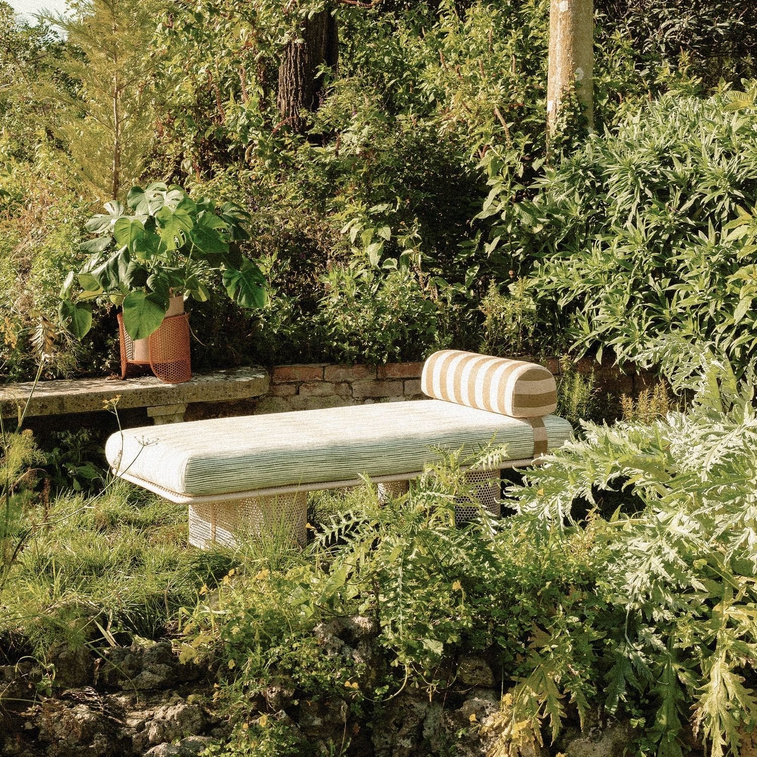 Riviera Bench-Contract Furniture Store for hospitality, leisure & commercial projects