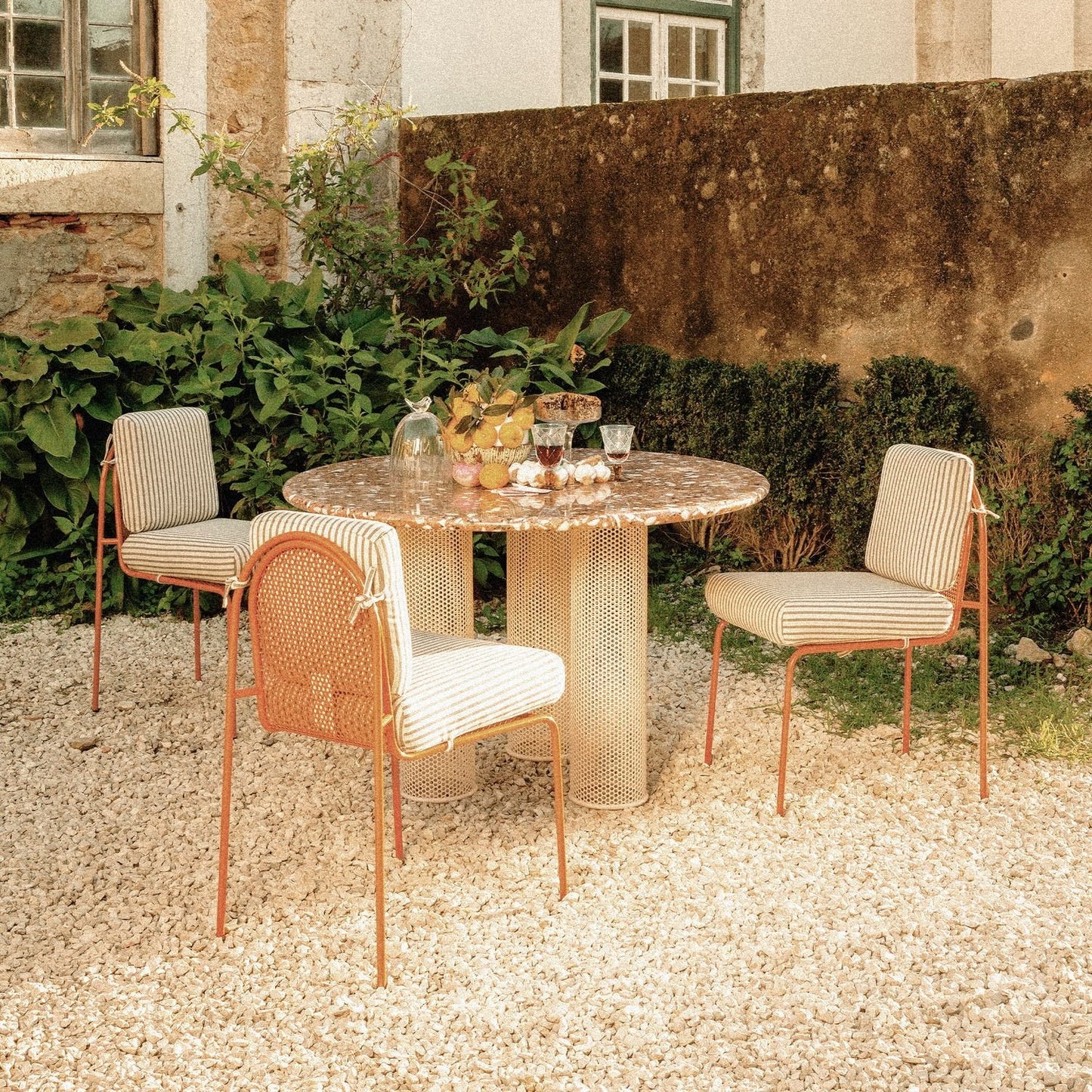 Riviera Dining Table
