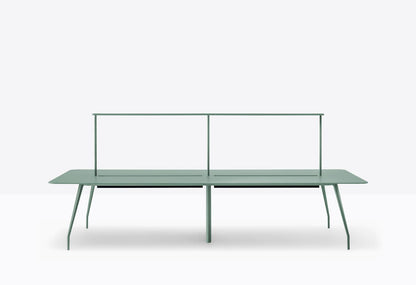 Rizz Workstation-Contract Furniture Store for hospitality, leisure & commercial projects