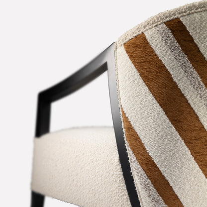 Robin Lounge Armchair-Contract Furniture Store for hospitality, leisure & commercial projects