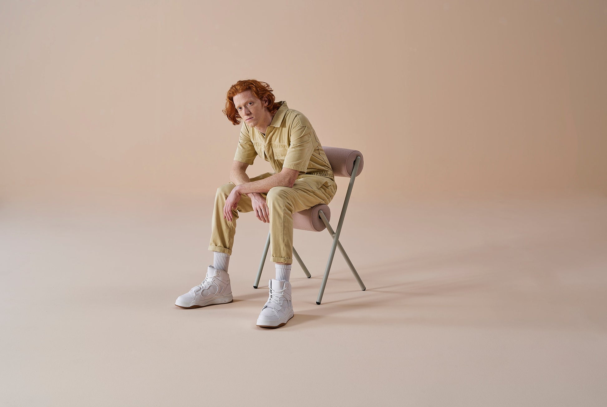 Roll Side Chair