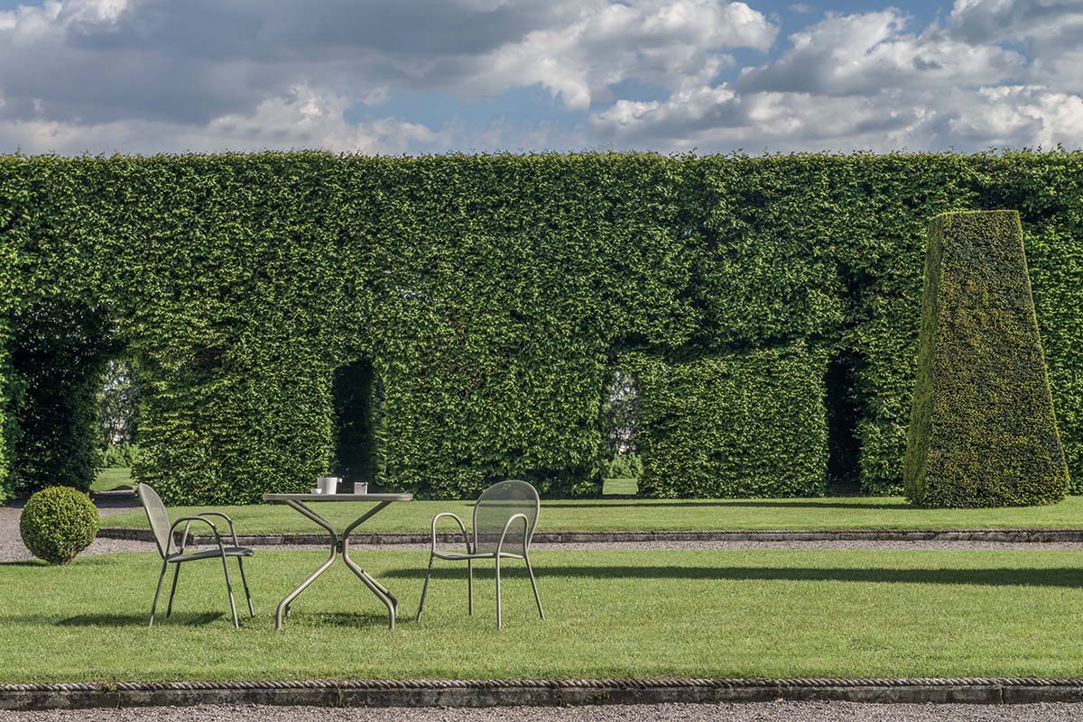 Ronda 116 Armchair-Contract Furniture Store for hospitality, leisure & commercial projects