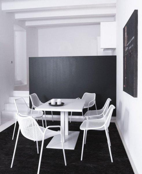 Round 465 Side Chair-Contract Furniture Store for hospitality, leisure & commercial projects