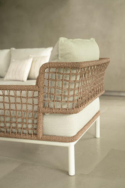 Saint Martin 1371 Lounge Chair-Contract Furniture Store for hospitality, leisure & commercial projects