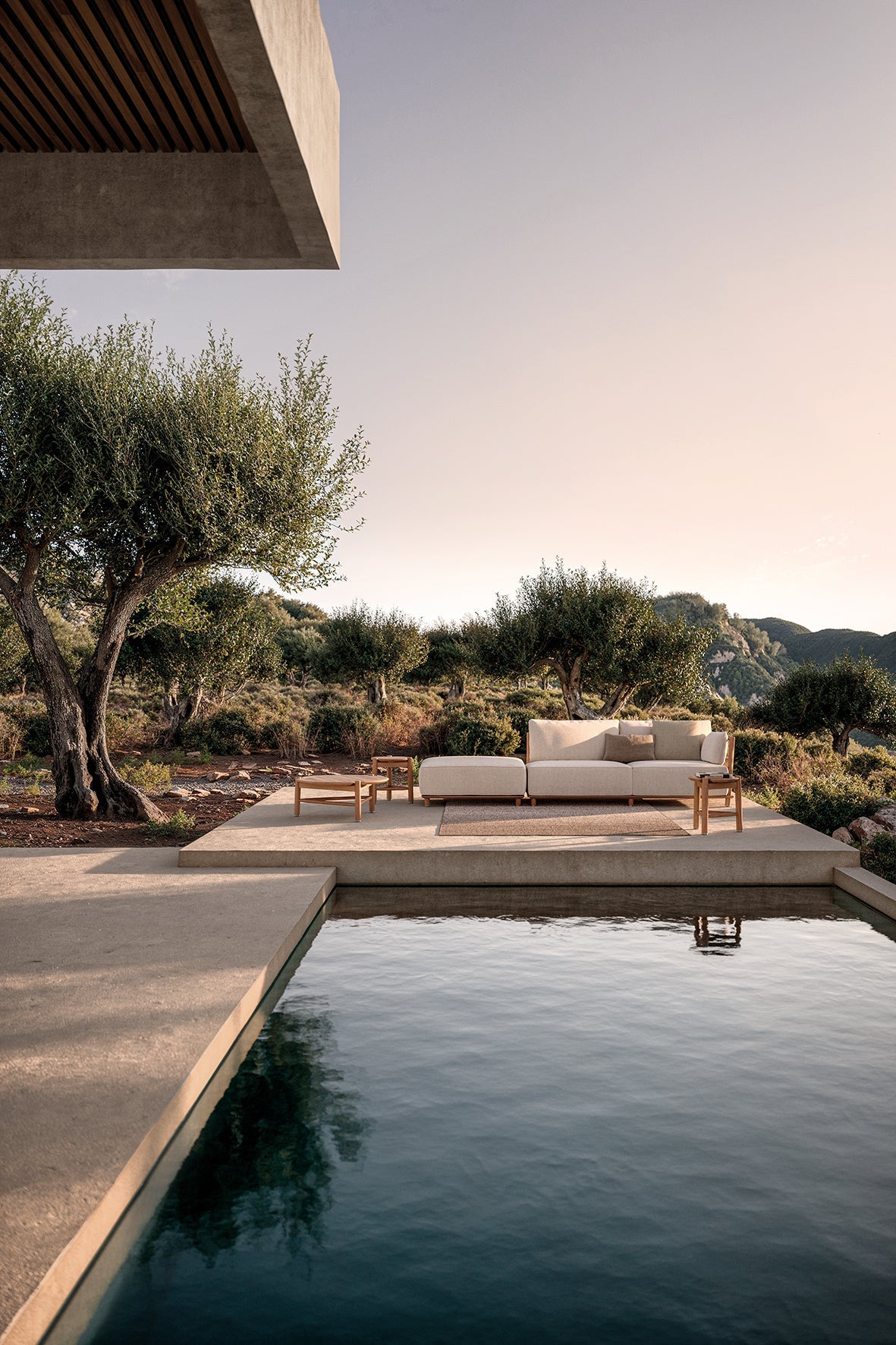 Salina Ottoman-Contract Furniture Store for hospitality, leisure & commercial projects