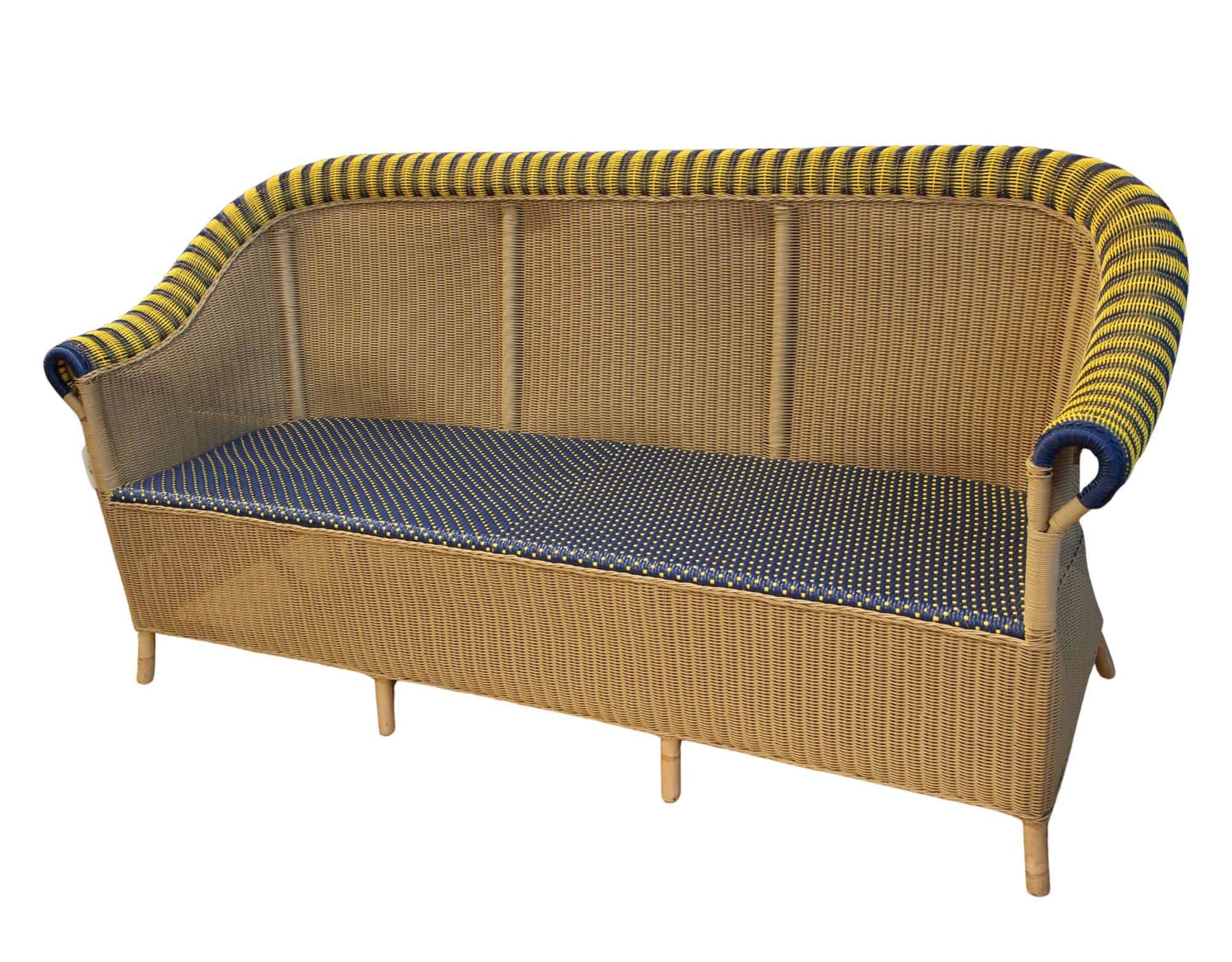 Salon No 86 Sofa-Contract Furniture Store for hospitality, leisure & commercial projects