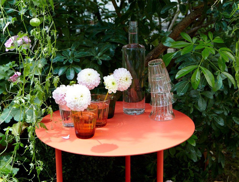 Salsa 3270 Pedestal Table