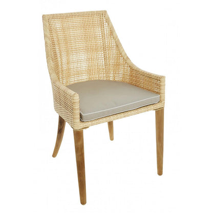 Sao Paolo Outdoor Carver-Contract Furniture Store for hospitality, leisure & commercial projects