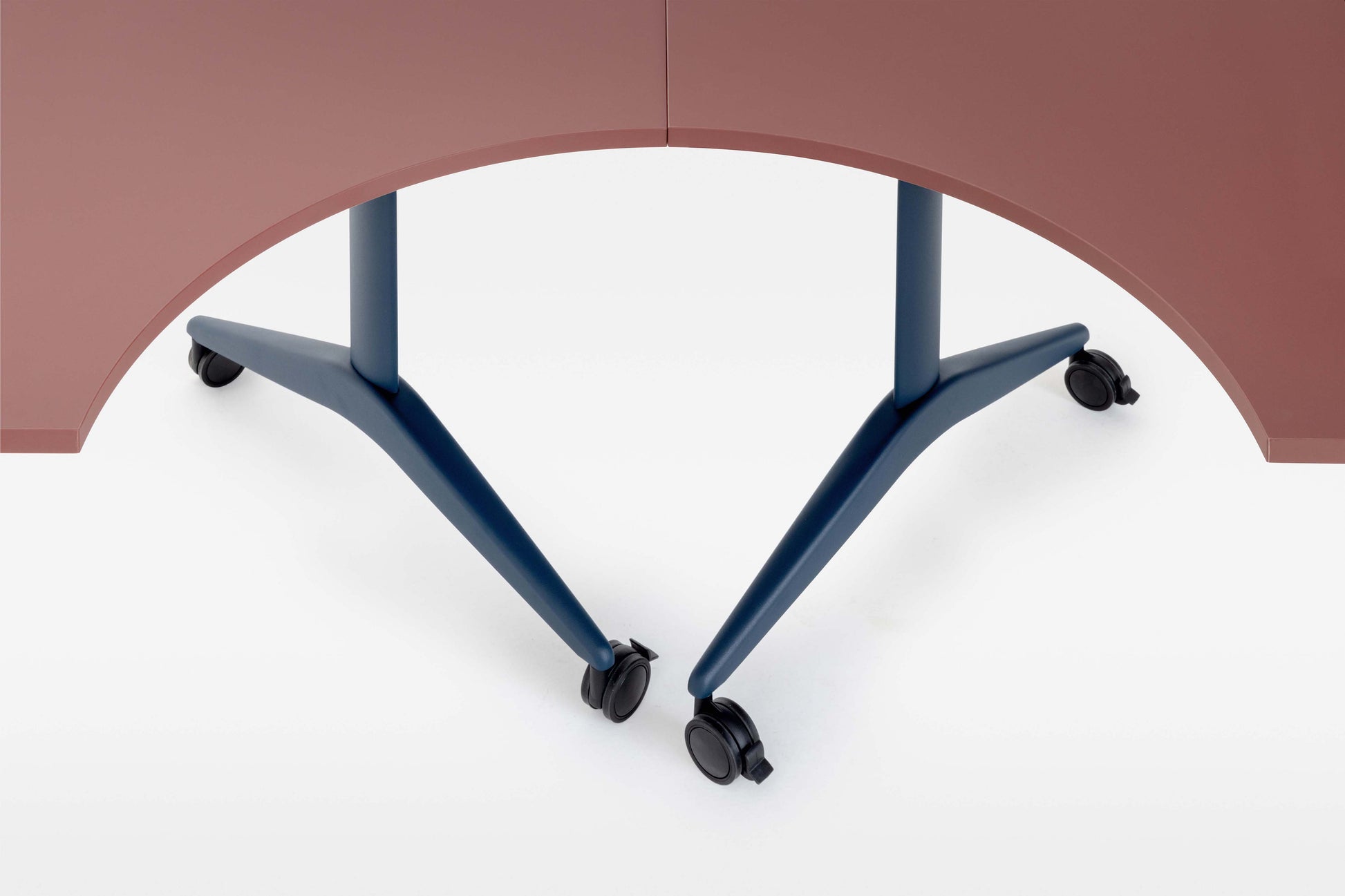 Savio 227R Round Tilting Table-Contract Furniture Store for hospitality, leisure & commercial projects