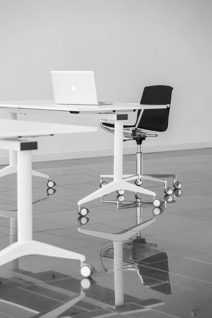 Savio 227R Tilting Table-Contract Furniture Store for hospitality, leisure & commercial projects