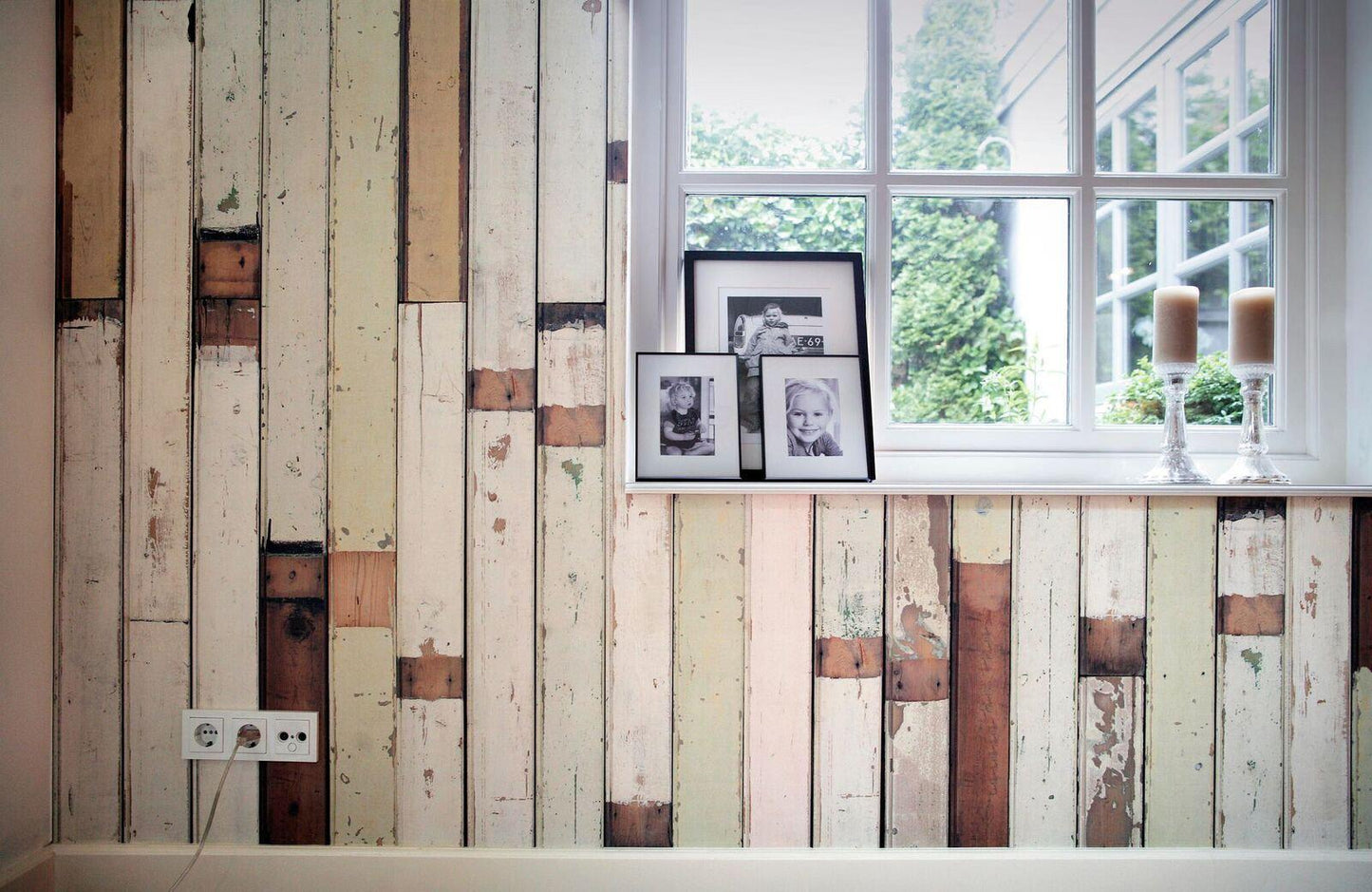Scrapwood Wallpaper PHE-01