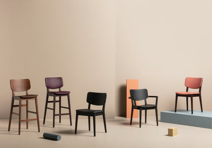 Seeli 1.01/03/04.0 Side Chair-Contract Furniture Store for hospitality, leisure & commercial projects
