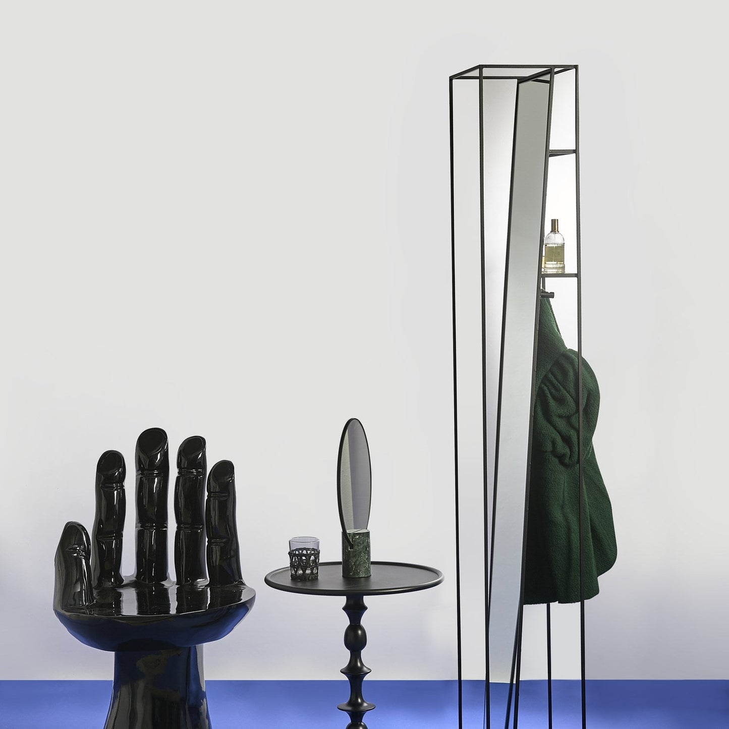 Selfie Dressing Mirror-Contract Furniture Store for hospitality, leisure & commercial projects