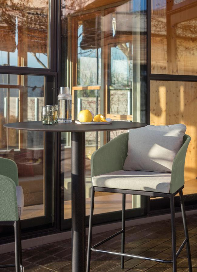 Senso C198 High Stool-Contract Furniture Store for hospitality, leisure & commercial projects