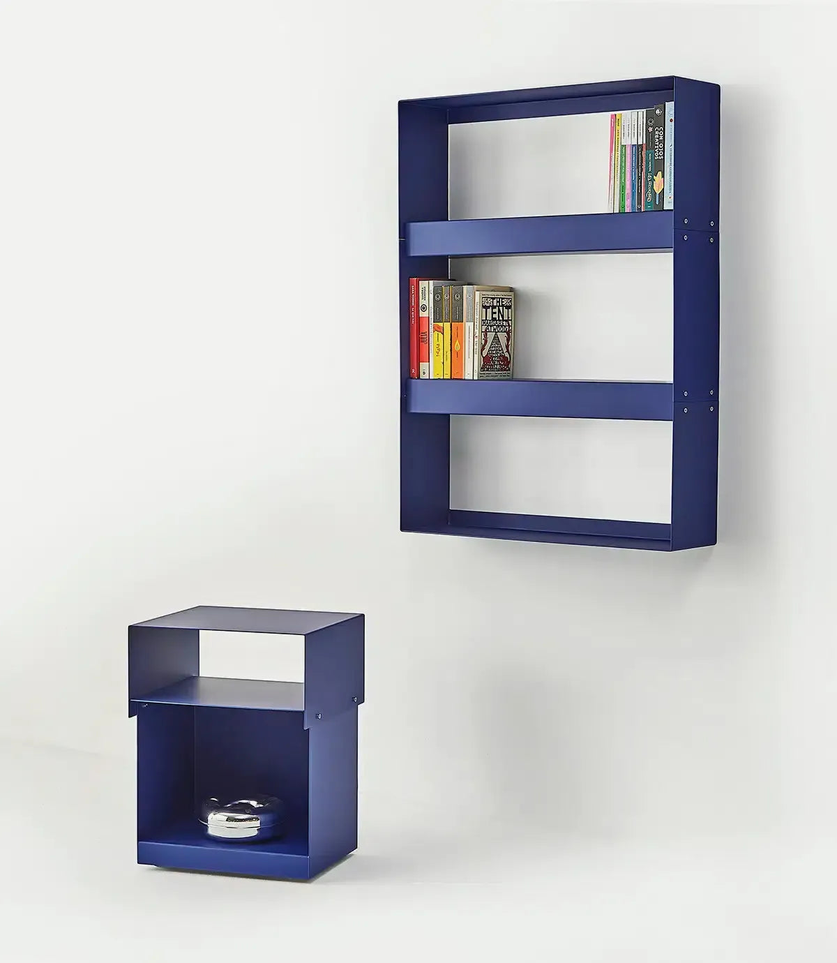 Seta Shelves-Contract Furniture Store for hospitality, leisure & commercial projects