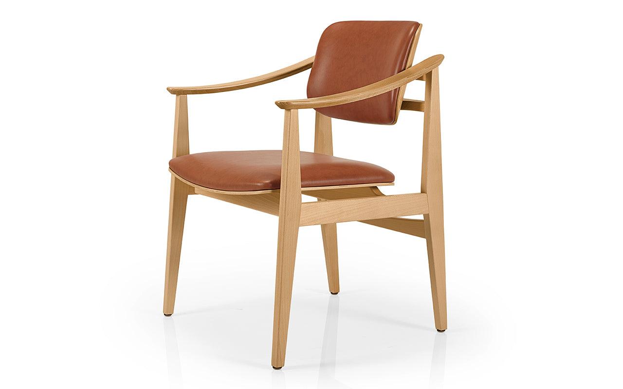 Shanna M1056WUUST Armchair