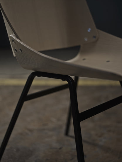 Shell Chair-Contract Furniture Store for hospitality, leisure & commercial projects