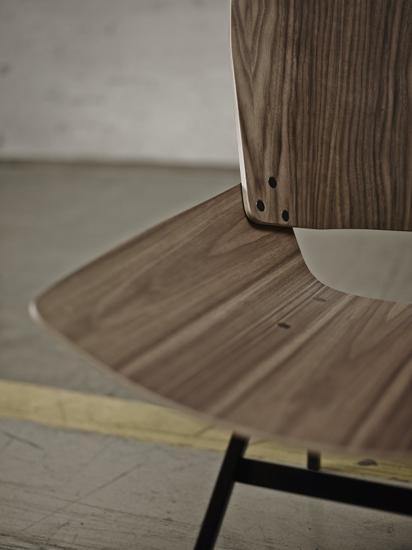 Shell Lounge Chair