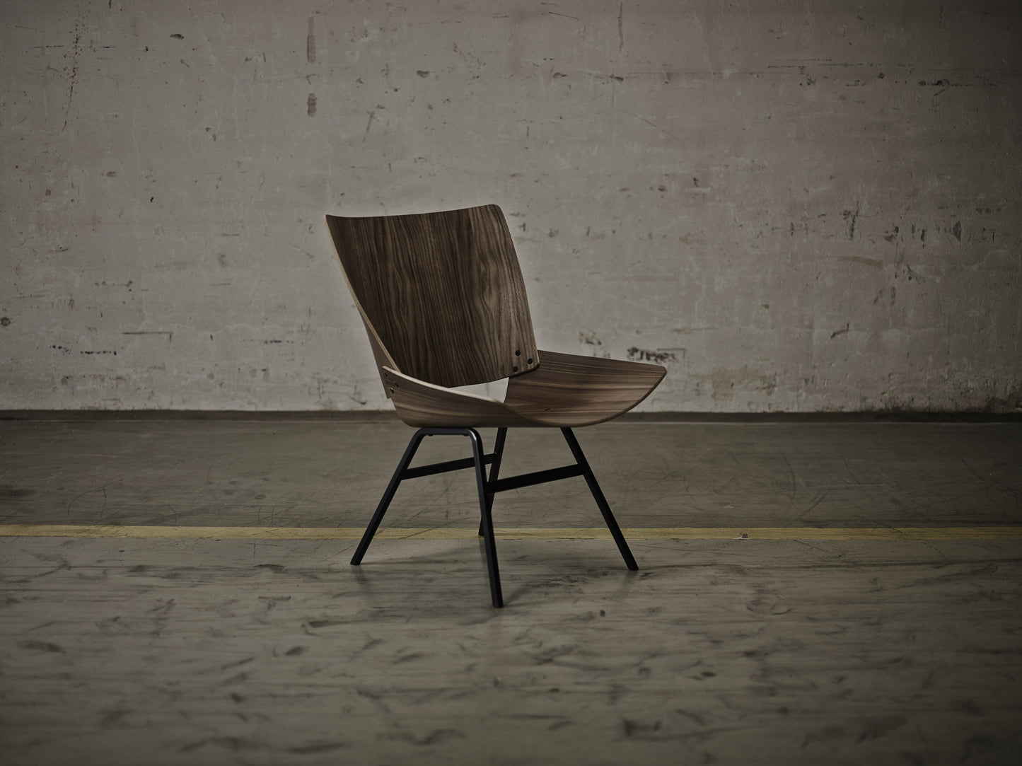 Shell Lounge Chair